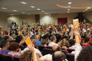 plenaria-aprova-regimento