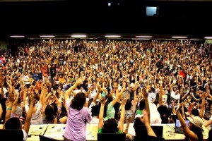 assembleia de estudantes da UFRJ